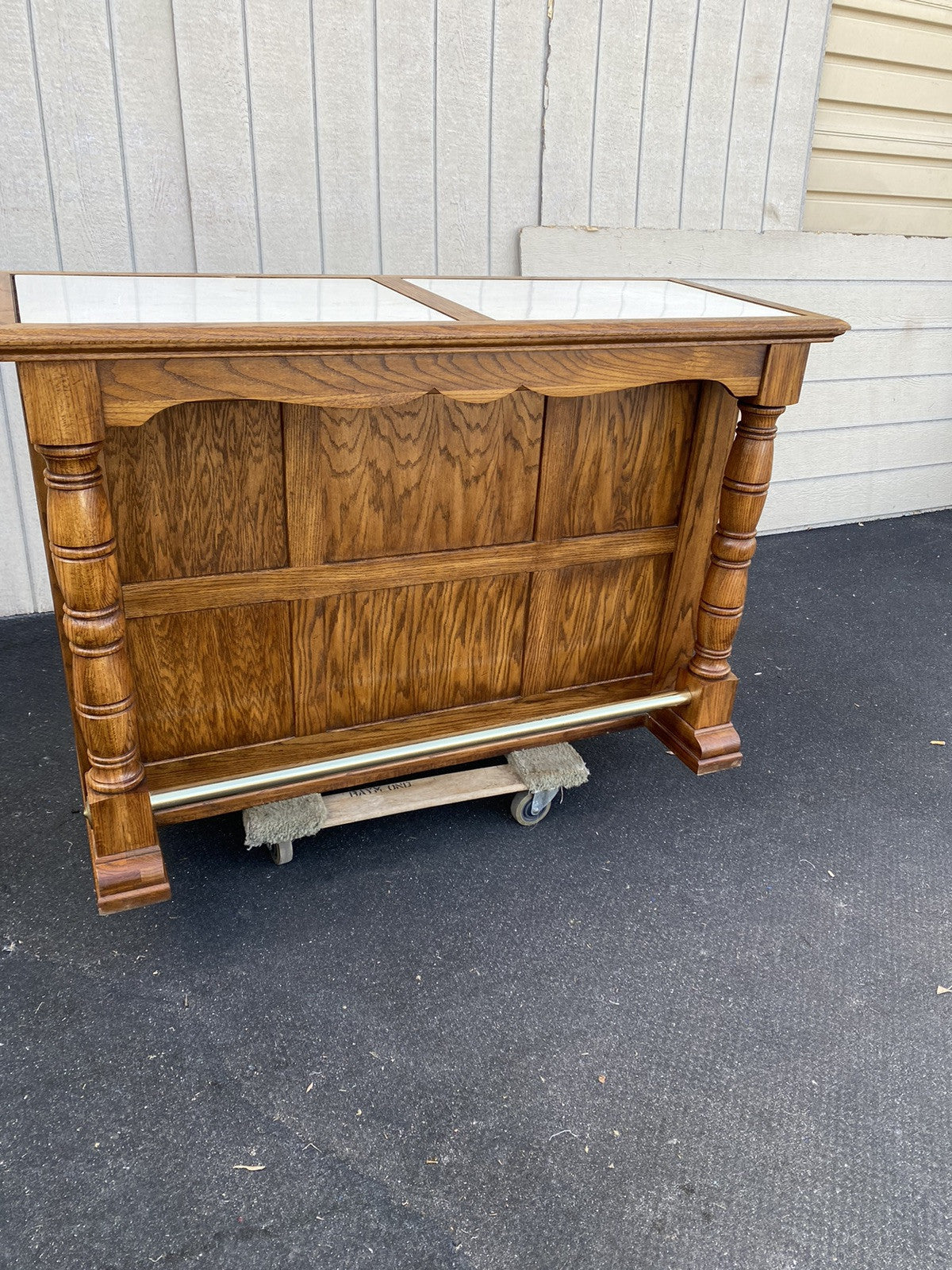 66334  Oak Tile Top Bar Liquor Cabinet with 2 Barstools Stool s
