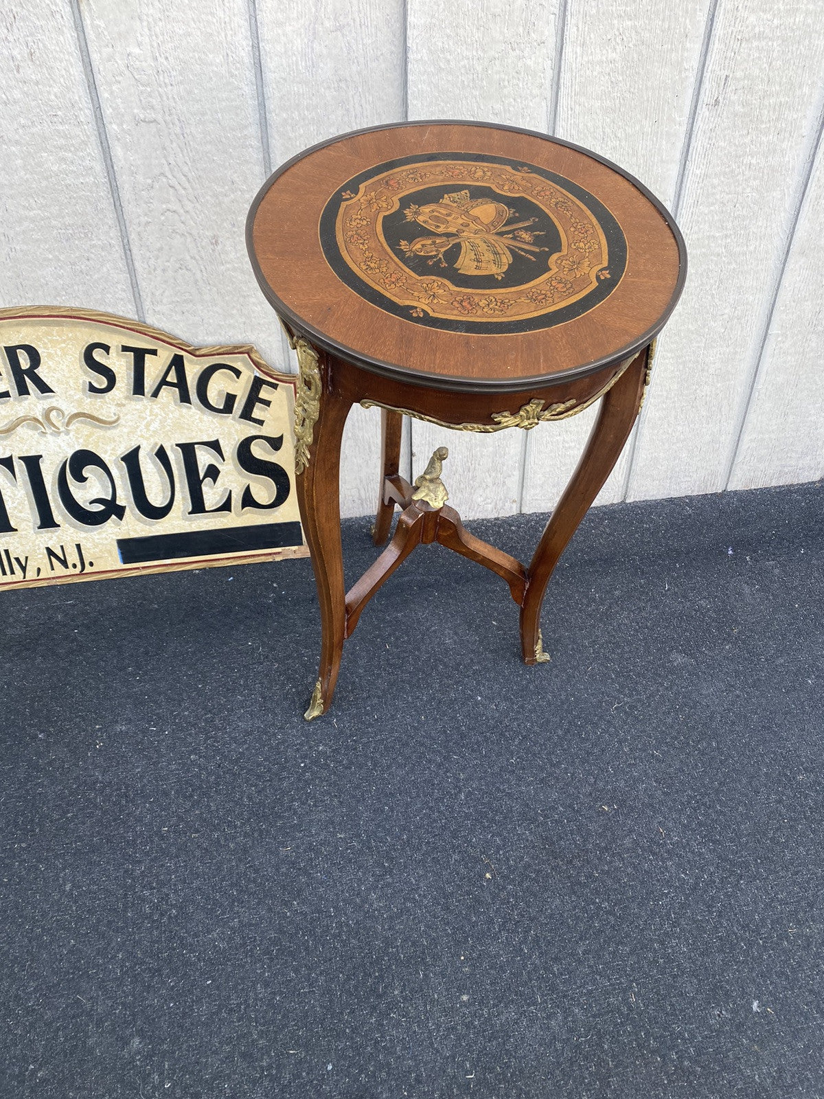 66568   Inlaid Louis XV Side Table Stand