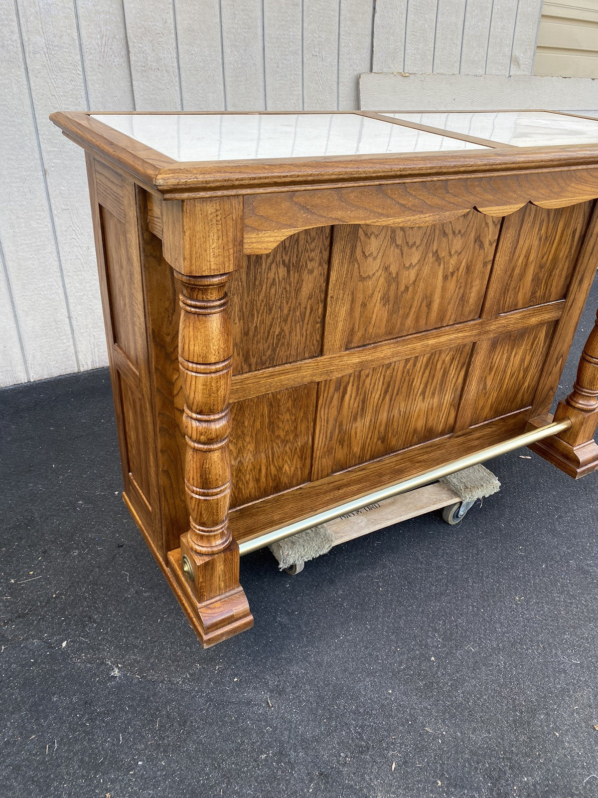 66334  Oak Tile Top Bar Liquor Cabinet with 2 Barstools Stool s
