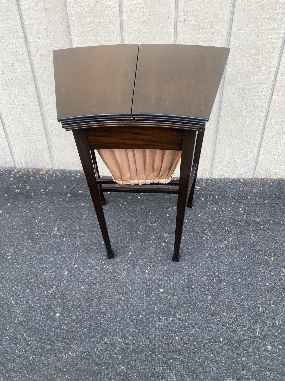 66420 Mahogany Victorian Sewing Stand Table