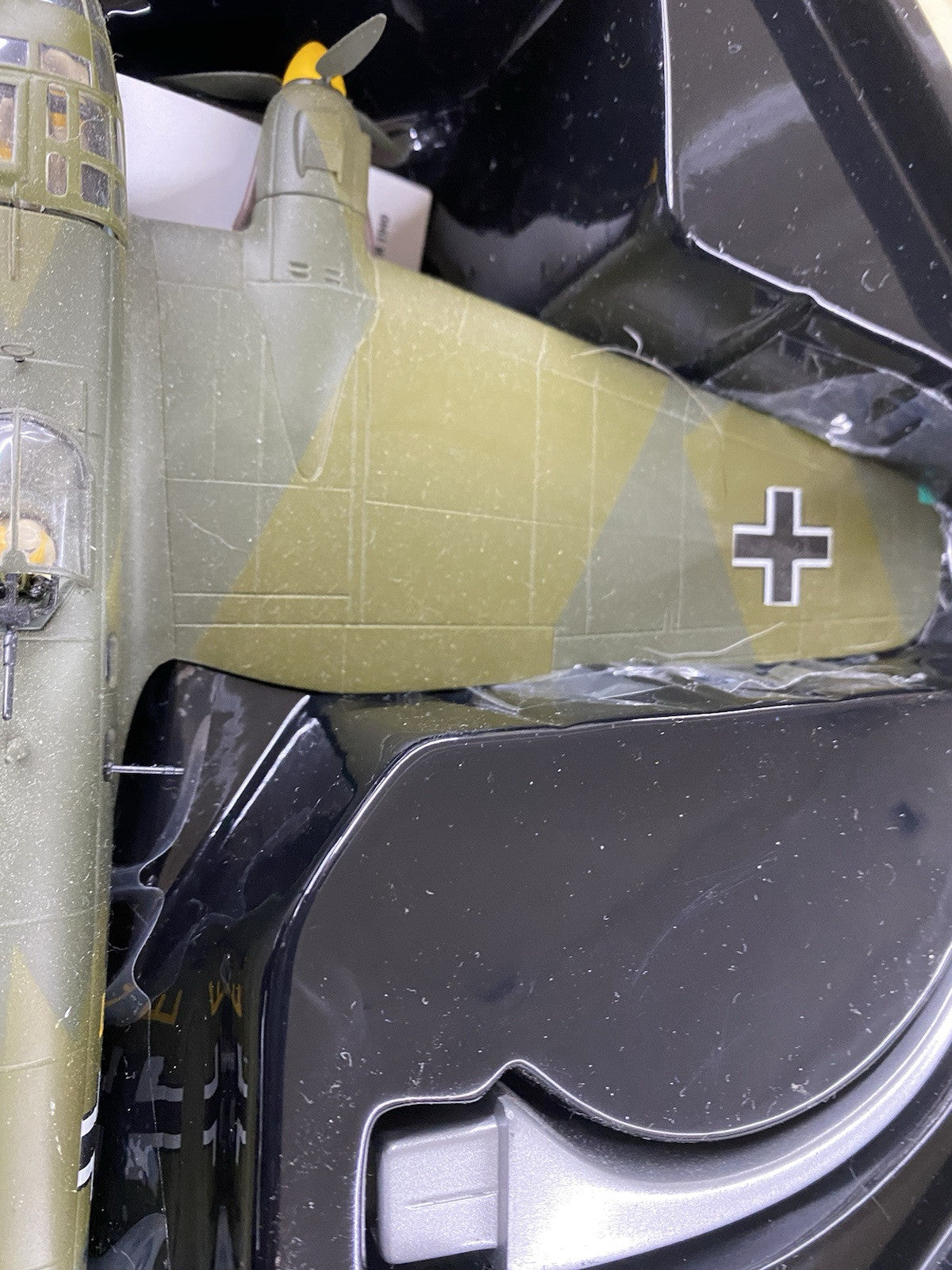 ES 202:   Corgi  Aviation Limited edition AA33711     Diecast  Airplane