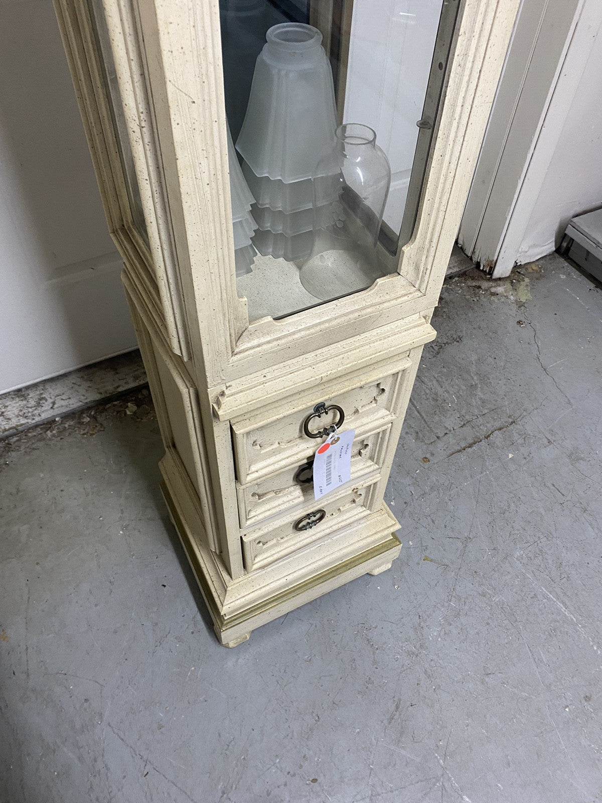 64874 SANFORD Furniture Curio Decorator China Cabinet