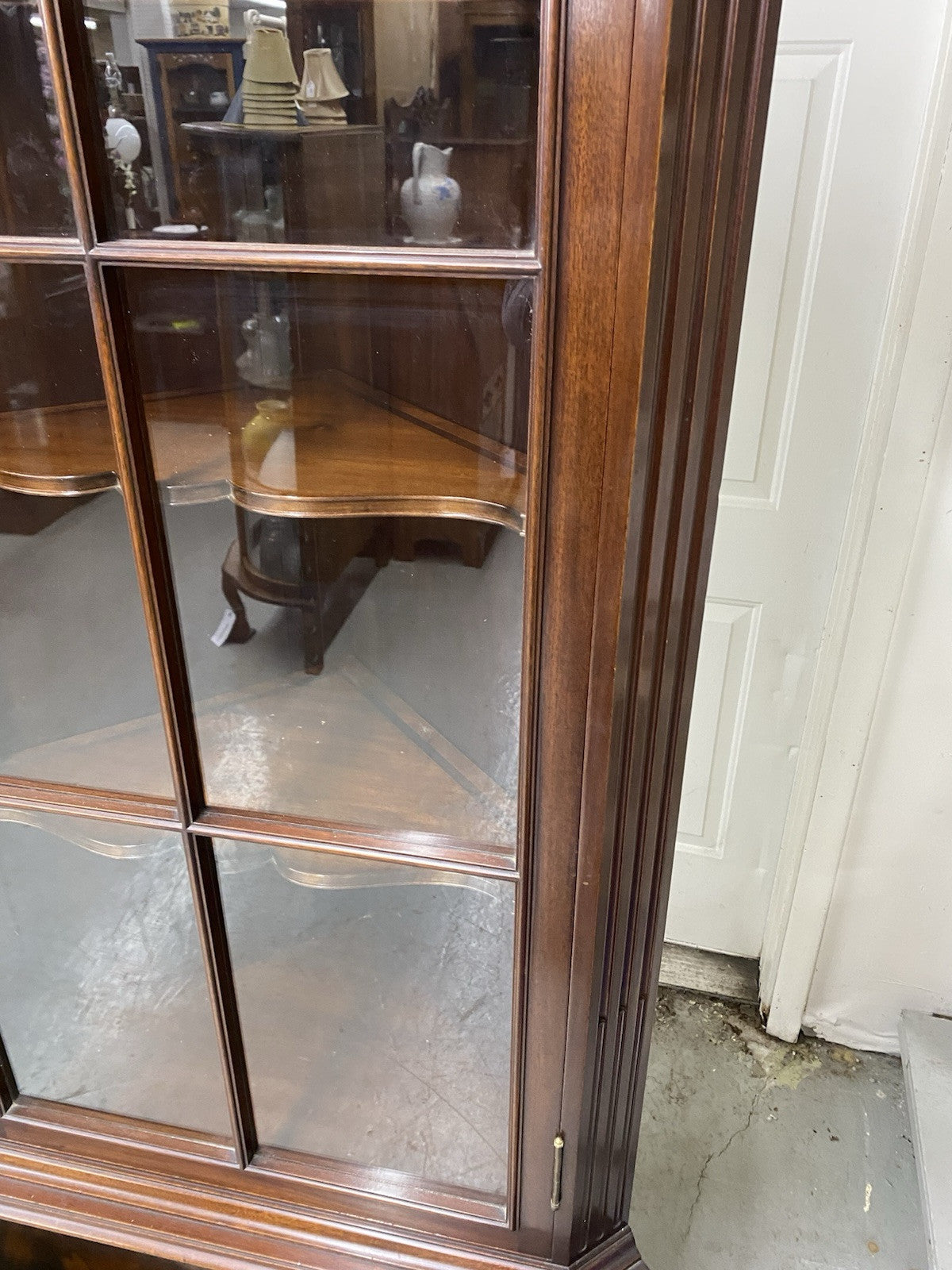 63750 Freidman Brothers FB Mahogany Corner Curio Cabinet Circa 1915