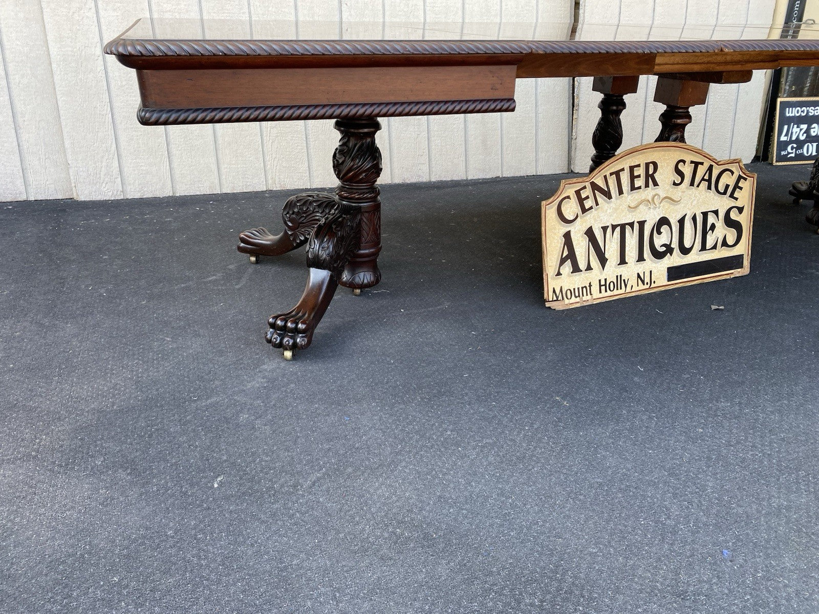 66363 Super Quality Antique Victorian Table w/ 4 Leafs Table top 54" x 110"
