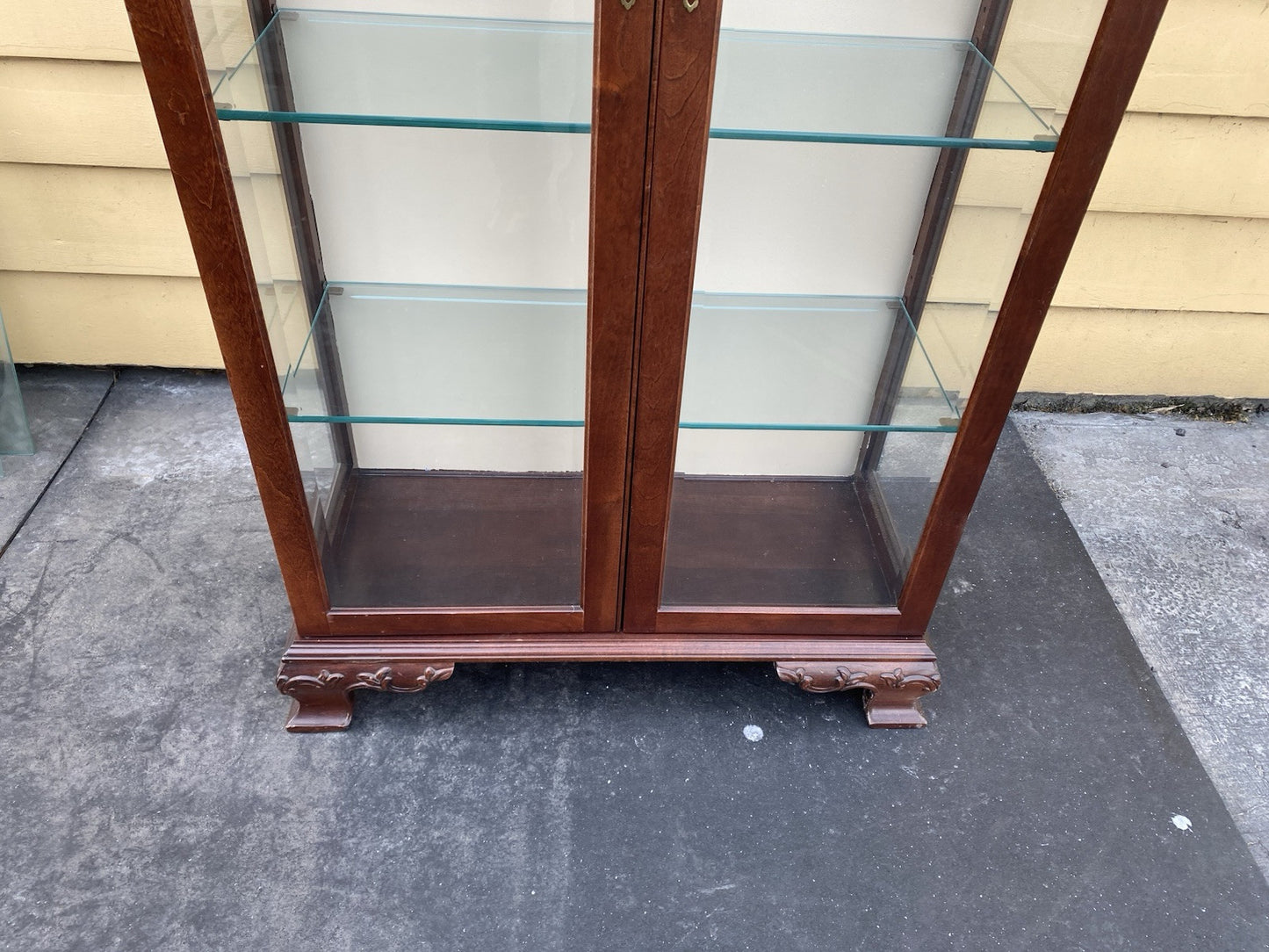 66239 Mahogany Arched Curio China Cabinet with Plate Glass Shelves