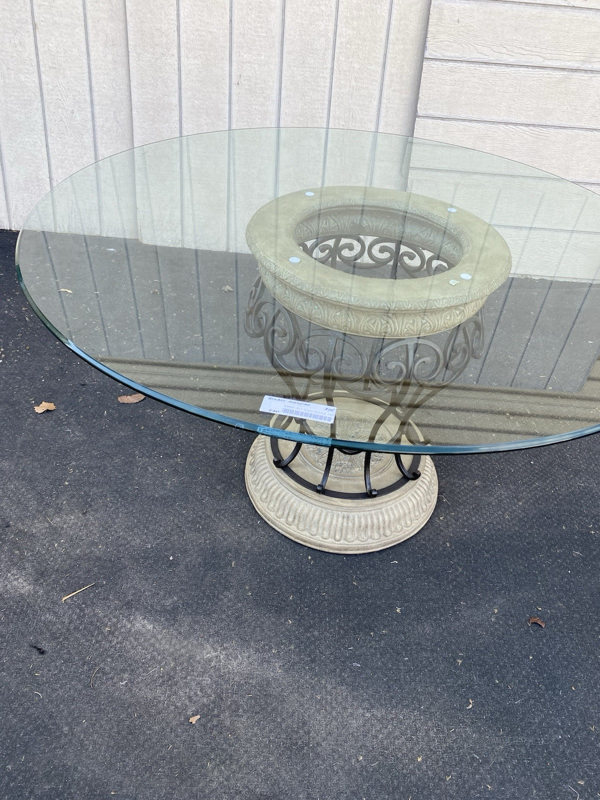 66359 BOMBAY Furniture Glass Top Foyer Dining Table with Fancy base