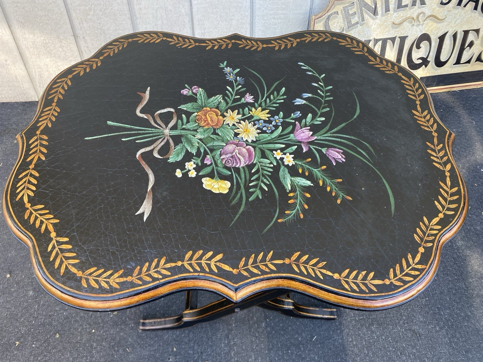 66458  Hand Made Decorator Tilt Top Table Stand   Table Top 24" x 31"W