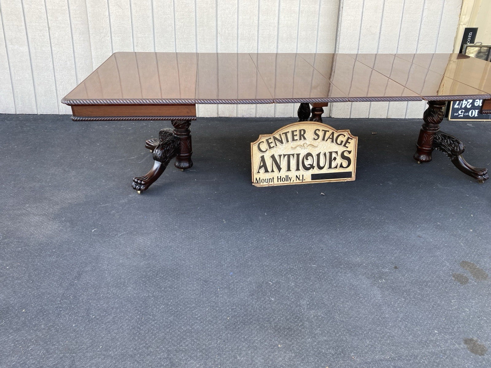 66363 Super Quality Antique Victorian Table w/ 4 Leafs Table top 54" x 110"