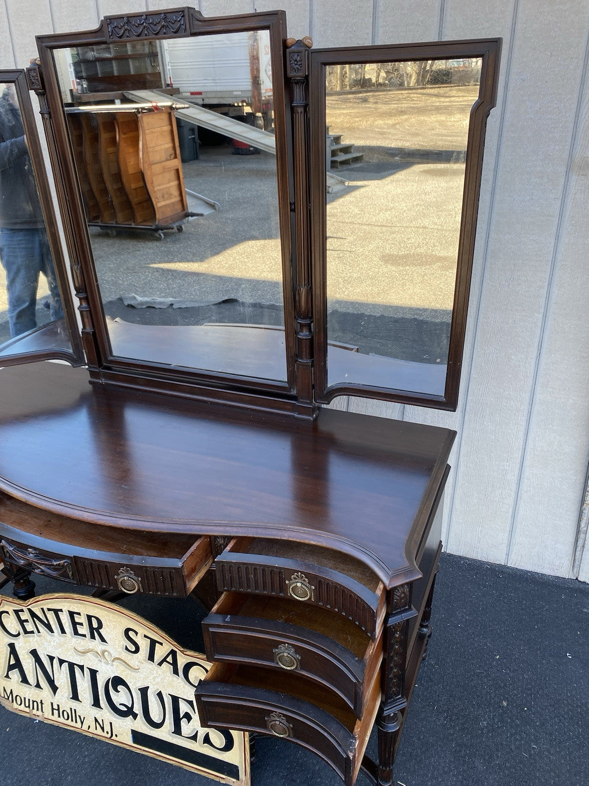 66340 Antique Mahogany Vanity Desk with Tri - Fold Mirror RARE FIND