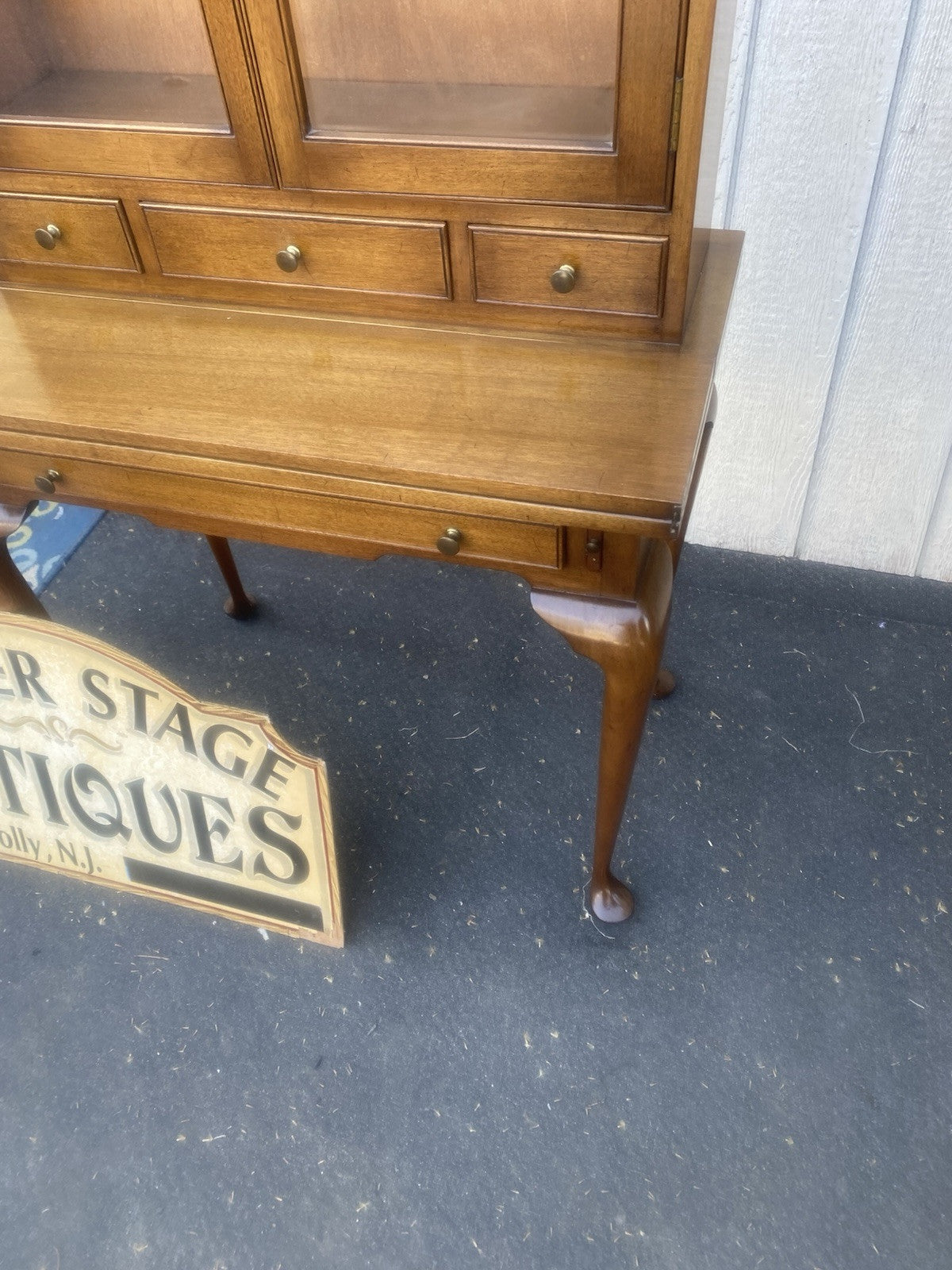 66427 BIGGS Furniture Desk with Bookcase Top