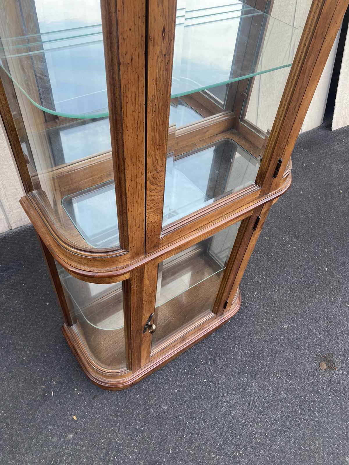 66240   Modern Pulaski Furniture Bow Glass Curio with Beveled Glass Front panels