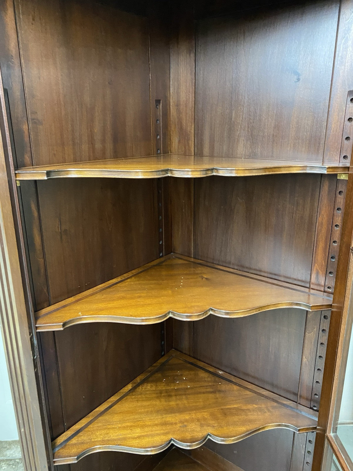 63750 Freidman Brothers FB Mahogany Corner Curio Cabinet Circa 1915