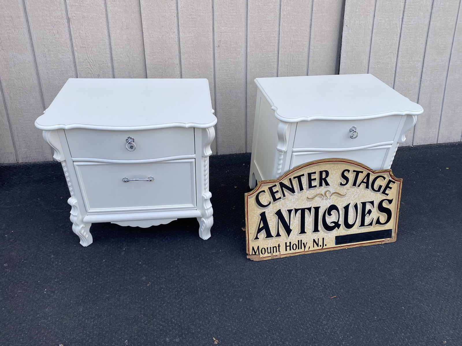 66379 Pair LEXINGTON Furniture Nightstand End Table Stand s