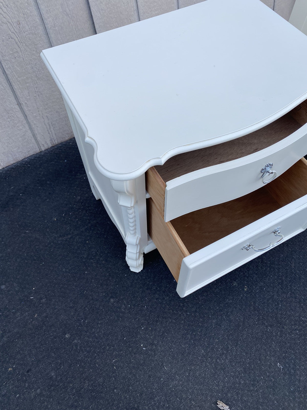 66379 Pair LEXINGTON Furniture Nightstand End Table Stand s