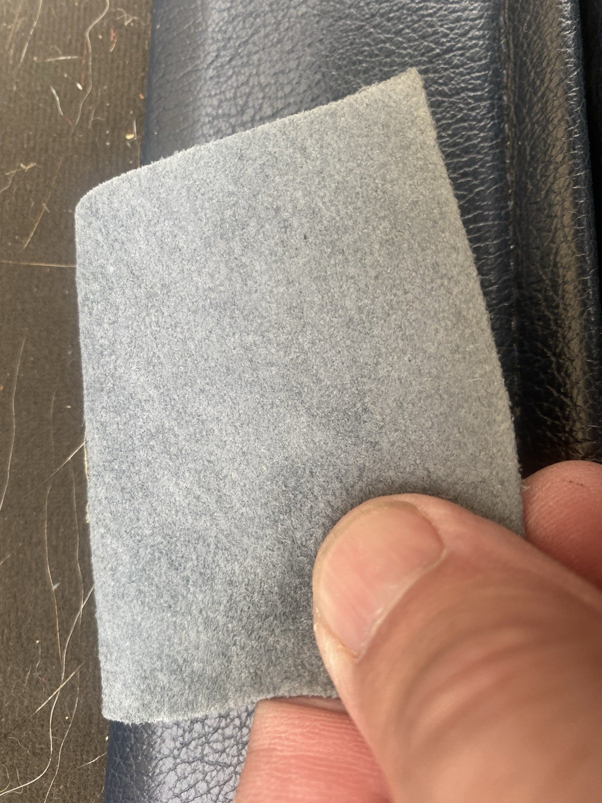 66007 QUALITY   Leather Bradington  Young Blue Recliner Chair