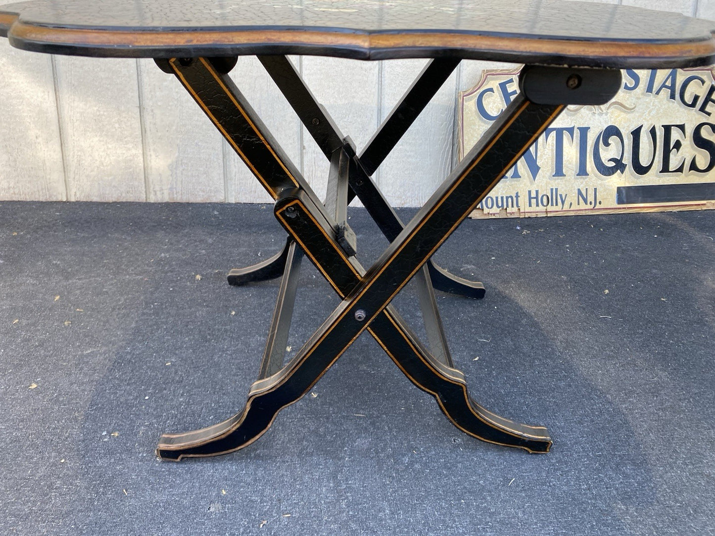 66458  Hand Made Decorator Tilt Top Table Stand   Table Top 24" x 31"W