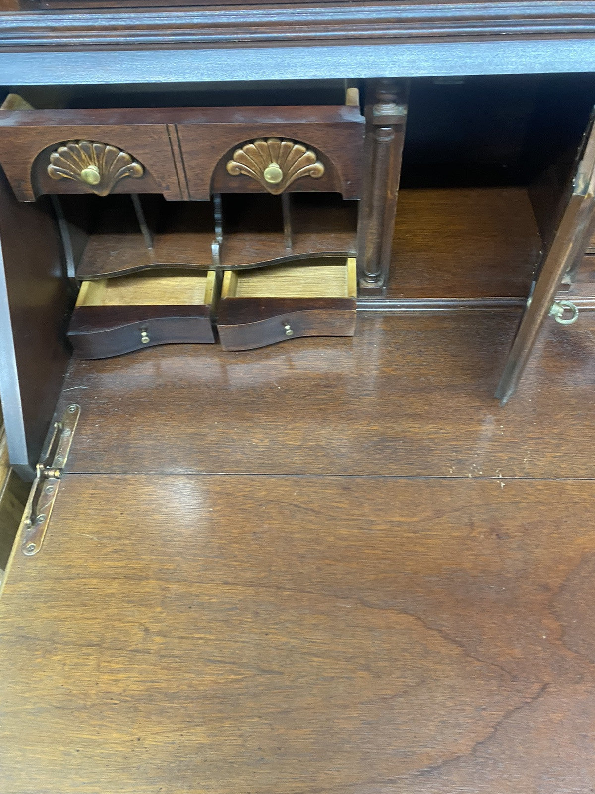 64278 American Drew Secretary Desk with Bookcase Top