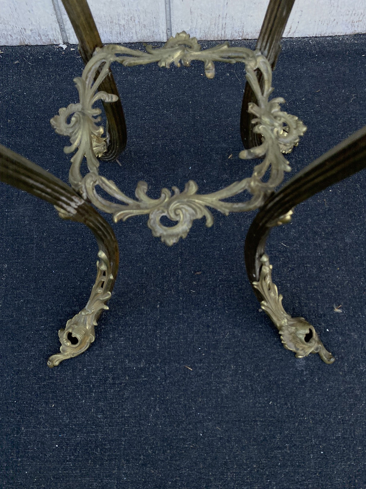 66370 Fancy Victorian Brass and Onyx Stand.