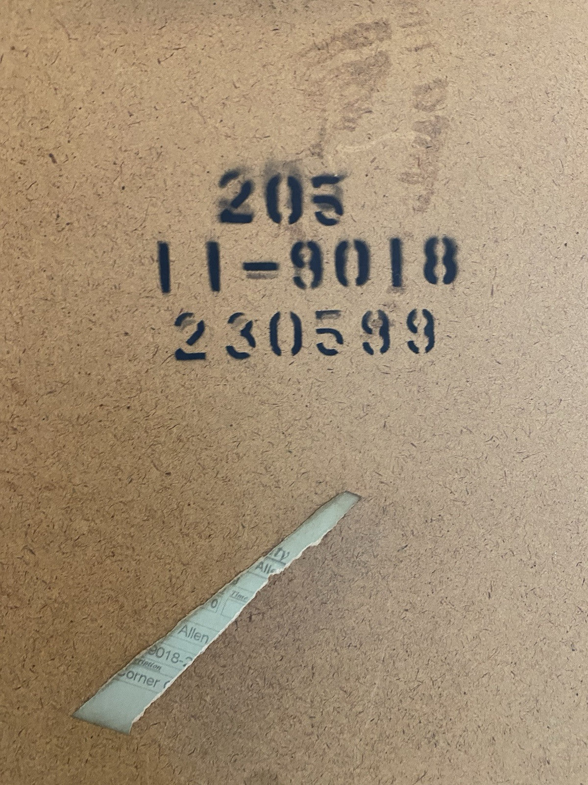 64464 ETHAN ALLEN Mahogany Brittish Classics Corner Cabinet Curio