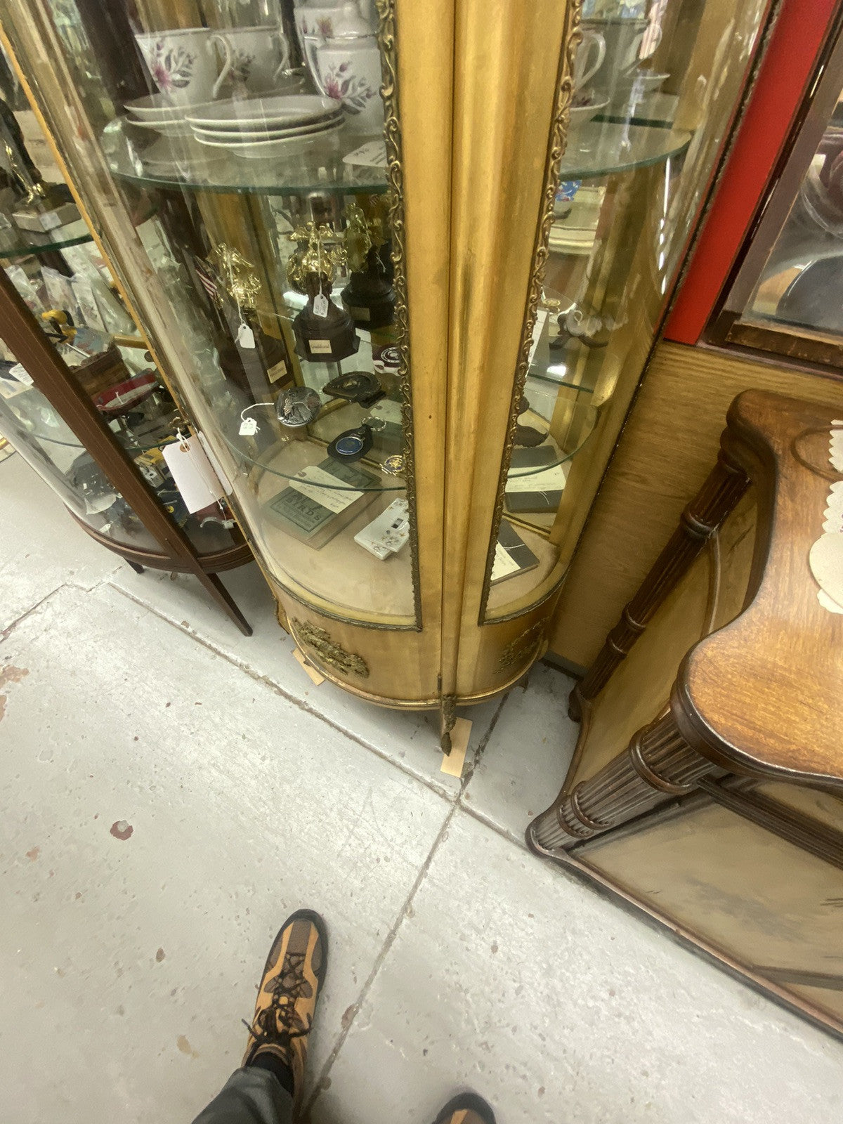 62863 Gold Decorator Bow Glass Curio  China Cabinet